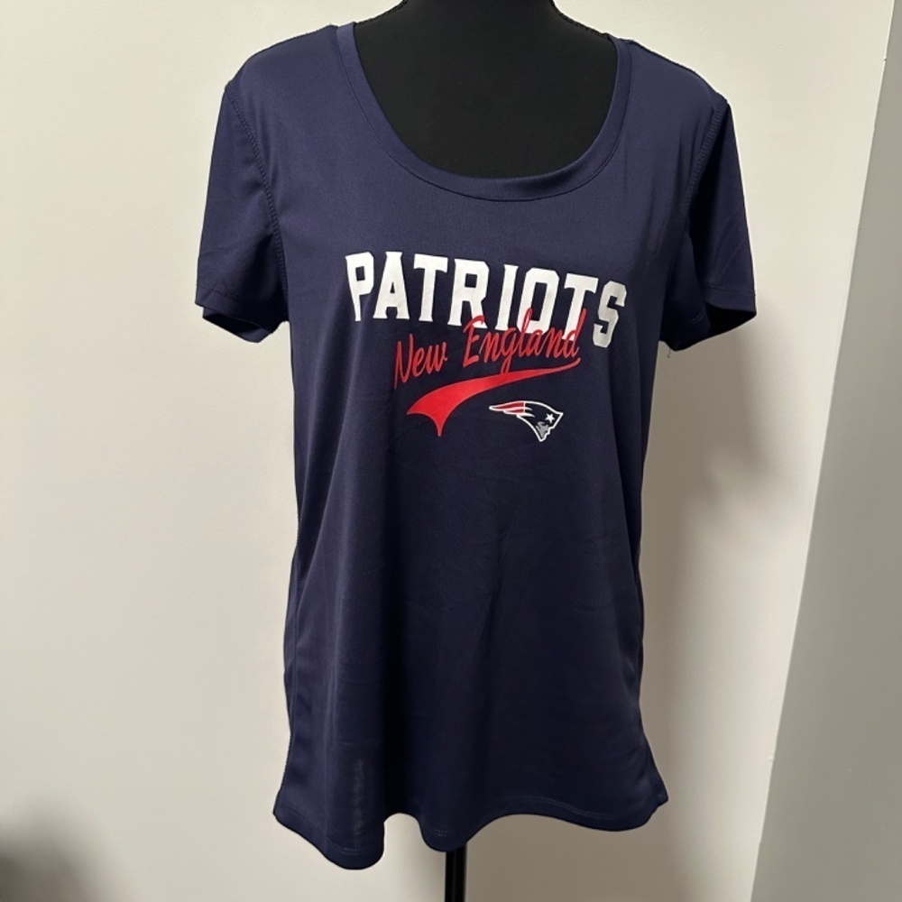 *PATRIOTS* Red x Blue Short Sleeve Top Size Large